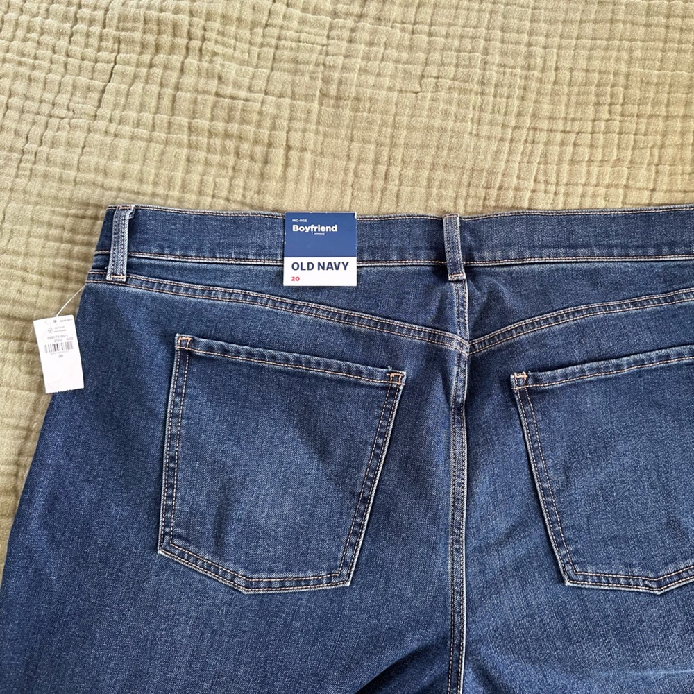 Mid-Rise Boyfriend Jeans